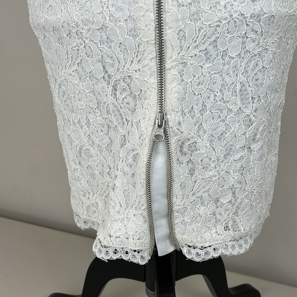 DB Studio (David’s Bridal) All Over Lace knee length dress cap sleeve in Ivory 2 - Picture 6 of 12